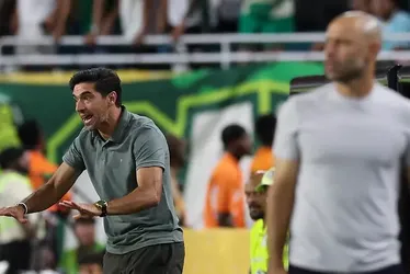 
				Abel Ferreira explica estratégia do Palmeiras para bater o Botafogo
			
			