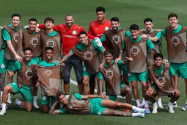 
			
				Abel ajusta escalação do Palmeiras para a estreia no Mundial; veja provável time
			
			