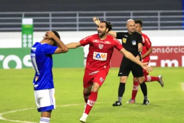 
				Adversário do CRB na Copa do Brasil, Cruzeiro promete jogar com "mentalidade de final"
			
			