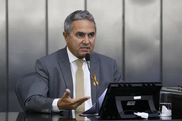 
				“Alagoas terá no mínimo um candidato a vice-presidente em 2026”
			
			