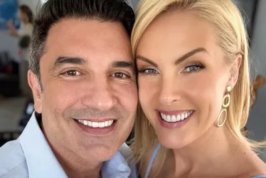 
			
				Ana Hickmann decide fazer tatuagem para Edu Guedes
			
			