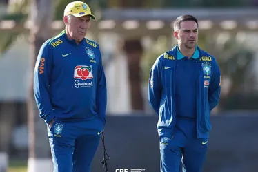 
			
				‘Ancelotti impõe autoridade sem ser autoritário’, elogia Rodrigo Caetano
			
			