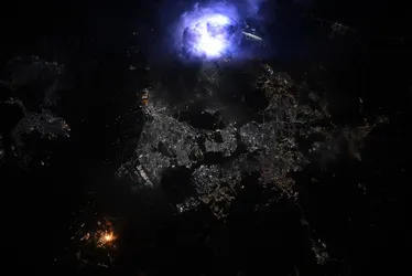 
				Astronautas registram tempestade de raios do espaço; veja!
			
			