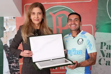 
				Áudios vazados de Dudu com diretor do Palmeiras repercutem: ‘Lamentável’
			
			