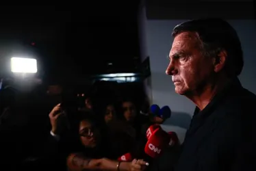 
				Bolsonaro e 6 réus terão 15 dias para apresentar suas conclusões
			
			