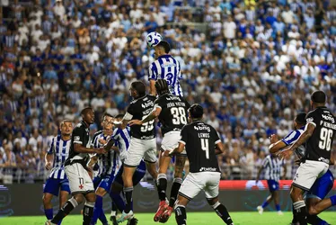 
				CSA 0 x 0 Vasco - Duelo de Estilos: CSA resiste, Vasco insiste
			
			