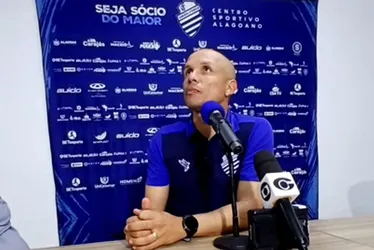 
				CSA: Higo diz que time jogou bem, mas reconhece os erros e lamenta empate
			
			