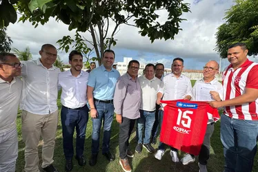 
			
				Câmara Municipal de Penedo solicita apoio do Governo de Alagoas ao Penedense
			
			