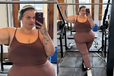 
			
				Com 45 kg a menos, Thais Carla posa, de macacão colado, em 1ª ida à academia após cirurgia
			
			