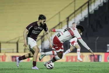 
			
				Com um a mais em campo, CRB perde para a Ferroviária, em jogo pela Série B: 1 a 0
			
			