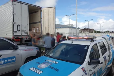 
				Comerciante é autuado em R$ 103 mil por desvio de carga em Maceió
			
			