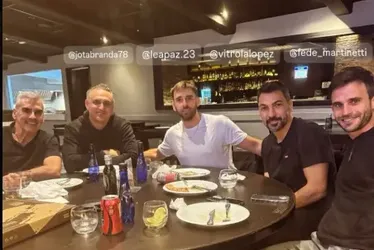 
				Comissão de Crespo chega ao Brasil, e São Paulo marca apresentação de técnico
			
			