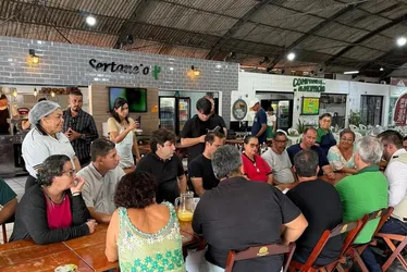 
			
				“Como a prefeitura não quis, Estado vai melhorar mercado de Jaraguá”
			
			