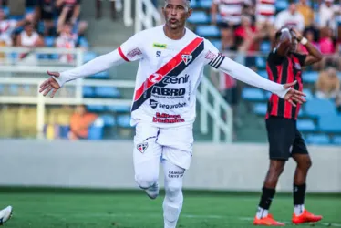 
				Veja como chega o Ferroviário para o confronto com o ASA, pelo mata-mata da Série D
			
			