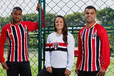 
			
				Contrato de exclusividade da New Balance com o São Paulo no Brasil é válido por dois anos
			
			
