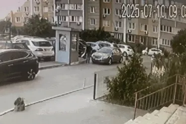 
				Coronel ucraniano é assassinado a tiros na rua em Kiev
			
			