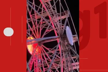 
			
				Criança cai de roda gigante em festa de São João
			
			