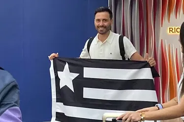 
				Davide Ancelotti desembarca no Rio para assumir o Botafogo
			
			