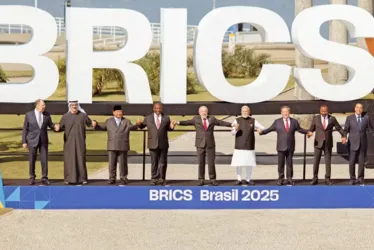 
				Declaração do Brics defende reforma da ONU e solução para Israel e Palestina
			
			