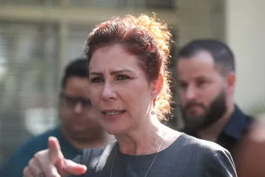 
				Deputada Carla Zambelli é presa na Itália, diz Ministério da Justiça
			
			