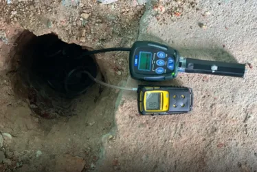 
				Detectores não identificam gás e mantêm mistério sobre solo quente em Penedo
			
			