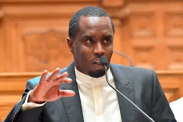 
				Diddy na berlinda: julgamento segue para veredito que pode mudar tudo
			
			