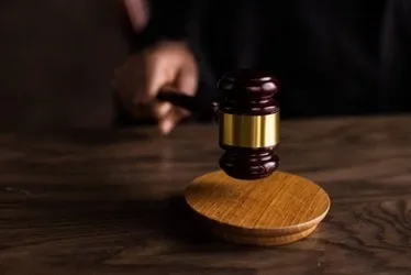 
				Dupla é condenada por dar cobertura para execução de jovem de 21 anos
			
			