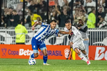 
				Em São Januário, CSA é dominado pelo Vasco, perde por 3 a 1 e se despede da Copa do Brasil

			