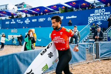 
				Filipe Toledo mostra bastidores de ano sabático em novo filme
			
			