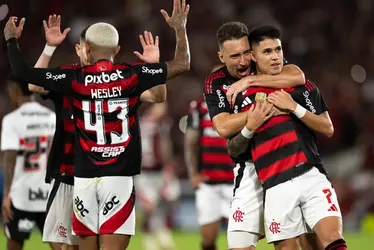 
				Flamengo domina São Paulo, vence sem sustos e assume liderança isolada do Brasileirão
			
			