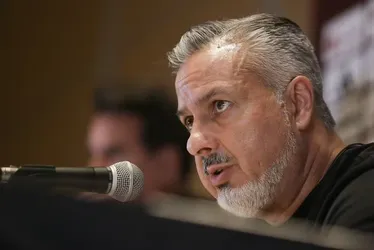 
				Flamengo tem que pagar multa se demitir José Boto?
			
			