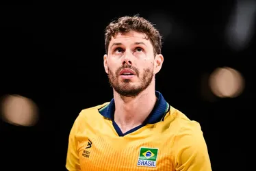 
			
				Fora da Seleção Brasileira, Bruninho celebra volta ao país após uma década
			
			