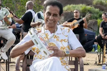 
			
				Morre Bira, fundador do Cacique de Ramos e Fundo de Quintal
			
			
