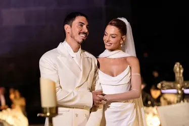 
			
				Giovanna Lancellotti e Gabriel David se casaram no Cristo Redentor, no Rio de Janeiro
			
			