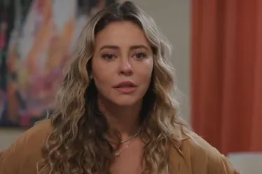 
				Heleninha segue Ivan e encontra o marido e Raquel ‘juntos’
			
			
