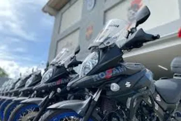 
			
				Homem é preso após tentar fugir da polícia em alta velocidade no bairro Canaã
			
			