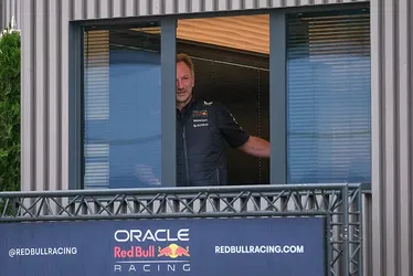 
				Horner pode receber indenização astronômica após demissão da RBR
			
			