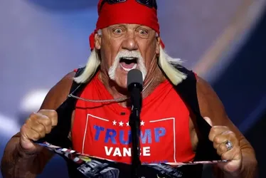 
				Hulk Hogan, ator e lenda da luta livre, morre aos 71 anos
			
			