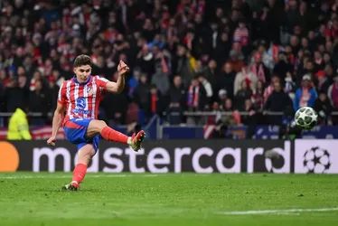 
			
				IFAB revê regra após dois toques em pênalti de Júlian Álvarez na Champions; veja mudança
			
			