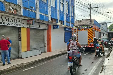 
				Incêndio atinge loja no centro de Maceió e assusta comerciantes
			
			