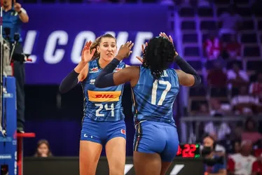 
				Itália vence EUA e é a 1° semifinalista da VNL feminina
			
			