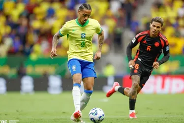 
				João Pedro assina com o Chelsea e encara o Palmeiras no Mundial
			
			