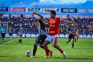 
				Jogando em casa, ASA empata no final com o Sergipe e segue como líder da Série D
			
			