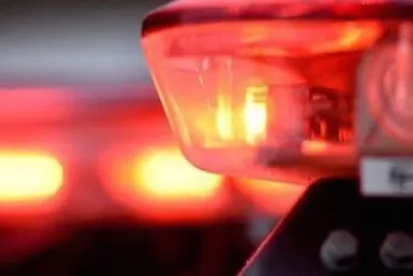 
				Jovem espanca mãe e a ameaça com revólver por causa de wi-fi lento
			
			
