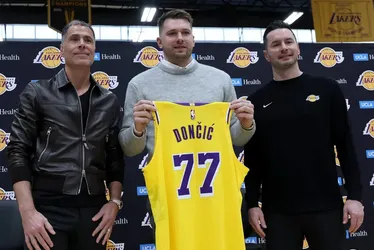
			
				Lakers negocia contrato milionário e quer renovar com Luka Doncic
			
			