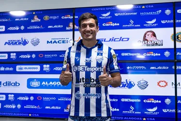 
			
				Léo Costa é apresentado no CSA e diz estar preparado para estreia: "Pronto para o desafio"
			
			