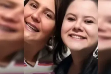 
				Mãe denuncia filha e morre asfixiada por ela após briga por dinheiro
			
			