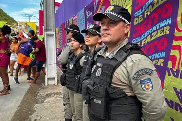 
			
				Mais de 4 mil policiais vão reforçar segurança nos festejos juninos em Alagoas
			
			