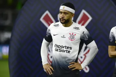 
				Memphis expõe queixas à direção e é advertido diante do elenco
			
			