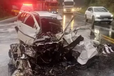 
			
				Militar do Exército morre e 4 ficam feridos em batida rumo a quartel
			
			